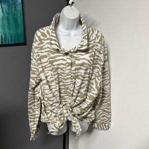 Roman's Women's Size 34W Animal Print Button Shirt Long Sleeve Casual Tan‎ White